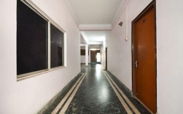 Spot on 60915 Akash Guest House