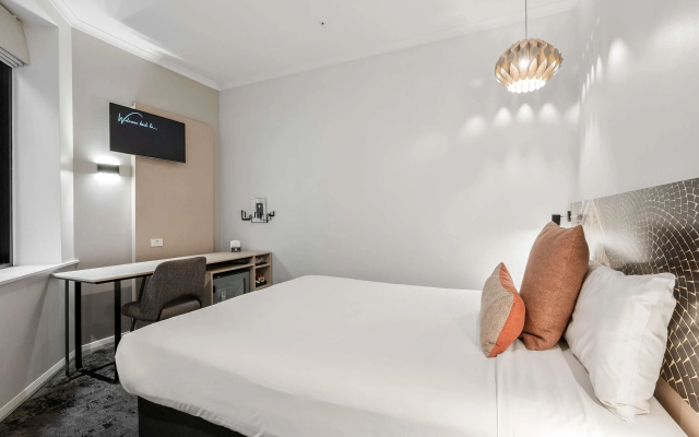 Batman’s Hill on Collins – Guest Rooms – Melbourne