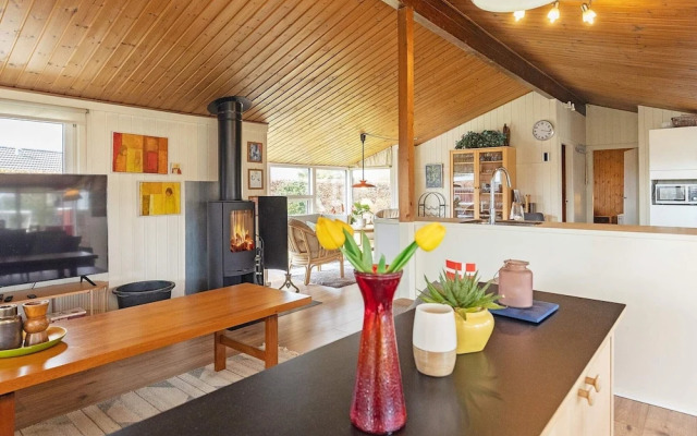 6 Person Holiday Home in Frederikshavn-by Traum