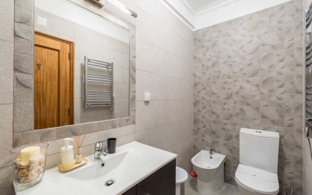 CheckinCheckout - Falésia Apartment with Pool