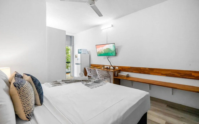 Zen City Villas Suite Le Lune – Guest Rooms – Darwin