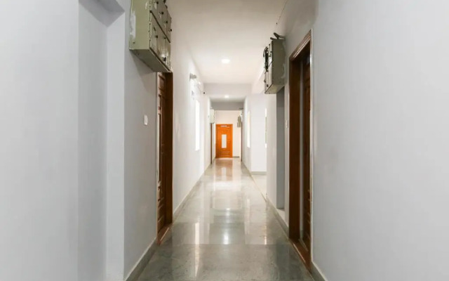 OYO 62861 Shriram Residency