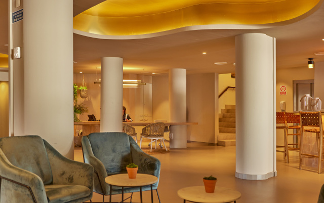 Universal Hotel Cabo Blanco - Adults Only