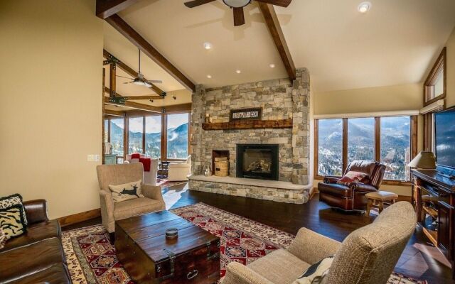 Stewart Highlands Luxury Vacation At Windcliff 6 Bedroom Home by RedAwning