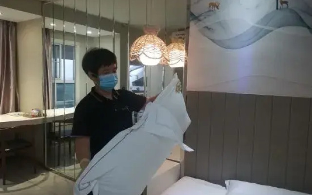 Qingmu Boutique Hotel
