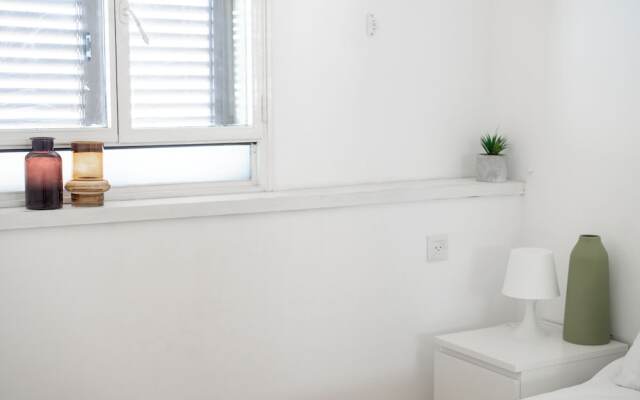 O&OGroup- Classy 3-BR with Stunning View