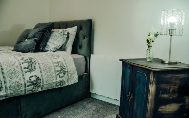 Bv Luxury 3 Bedroom Townhouse At Bed Cliff Oaks