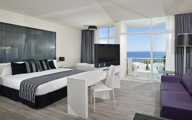 Отель Melia South Beach