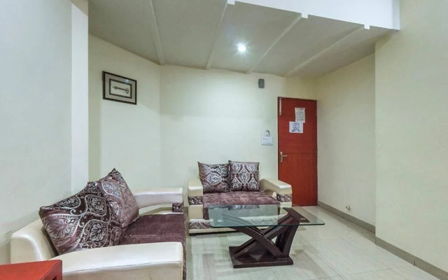 Hotel Gouri Inn