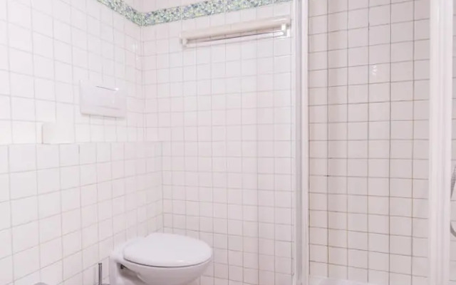 A Few Steps to The Duomo Upscale 2BD Apt