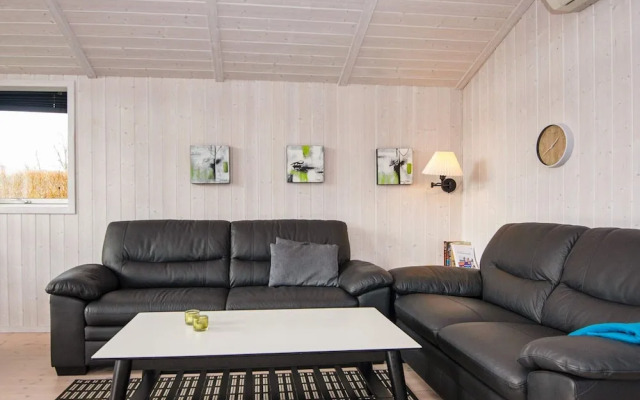 6 Person Holiday Home in Juelsminde-by Traum
