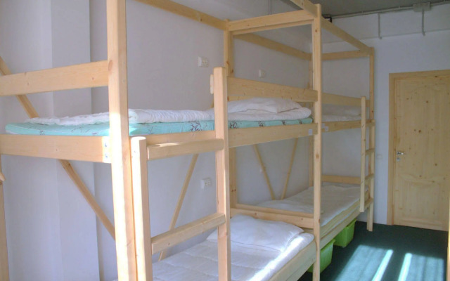 Hostel WьISHKA