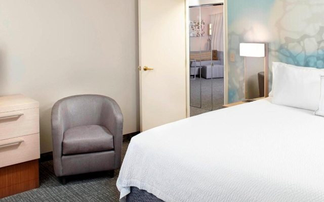 Courtyard by Marriott Lansing