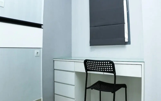 Nice And Comfy 2Br Apartment At Royal Olive Residence