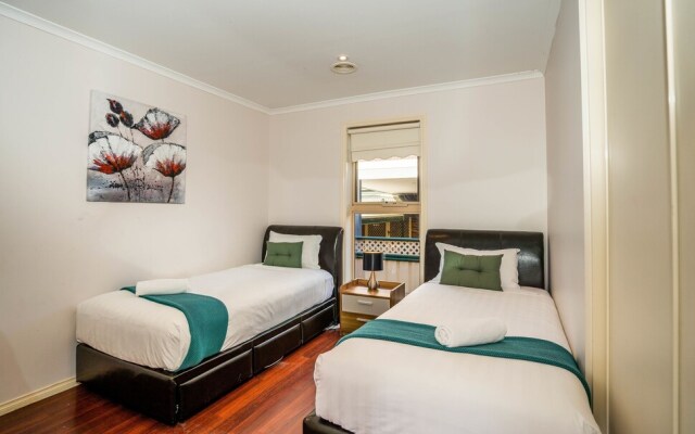 Attwood Lodge - Melbourne Airport