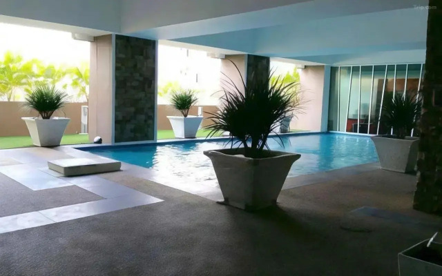 De' Viana Hotel & Apartment