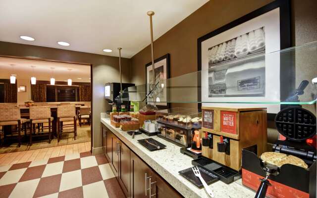 Hampton Inn Atlanta-Mall Of Georgia