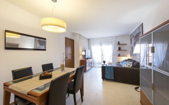 Gran Apartamento Angel Guimerà