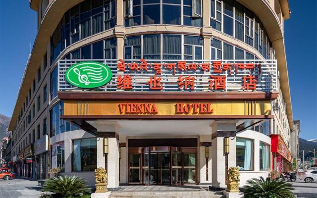 Vienna Hotel Tibet Linzhi Pedestrian Street Hebin Road
