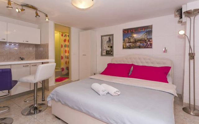 Modern and Practical Studio in the Heart of Split