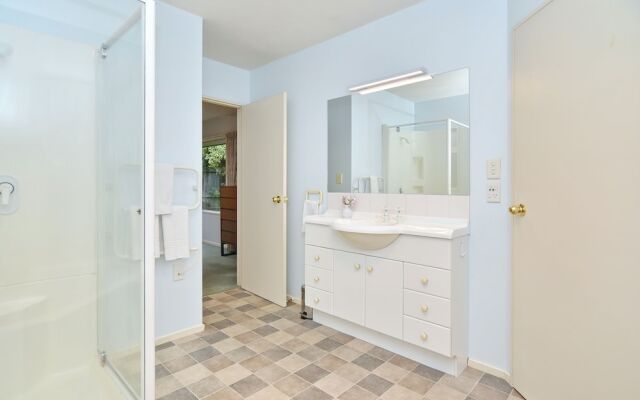 Russley Hideaway CHC Holiday Homes