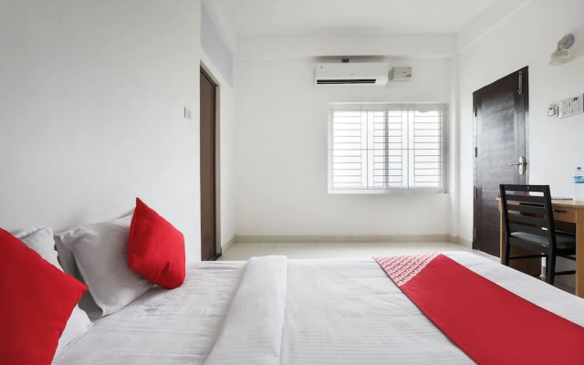 Отель O Black Pearl Residency