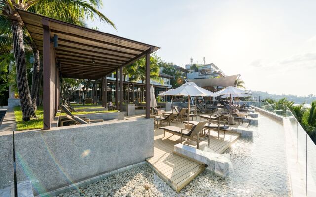 Cape Sienna Gourmet Hotel & Villas