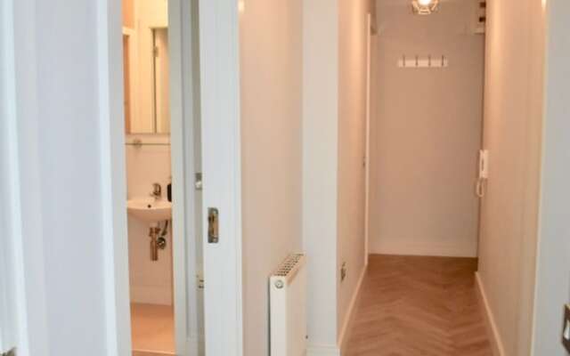 Modern 2 Bedroom Dublin 1