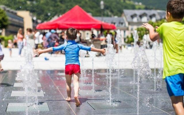 CHALET CAUTERETS, 3 PIèCES, 7 PERSONNES - FR-1-401-6