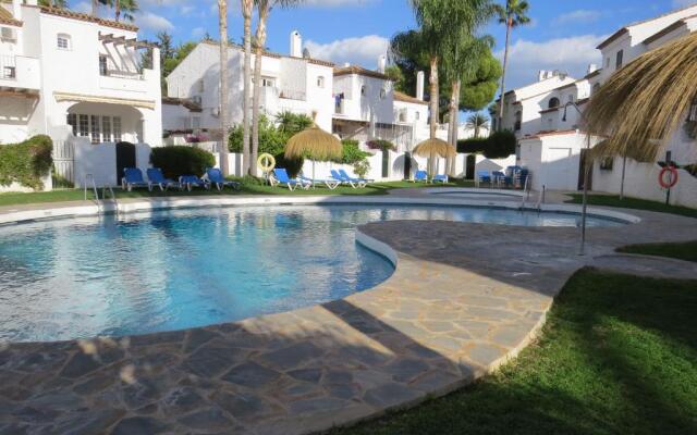 Benavista Estepona - 2 Bed Town House with Pool