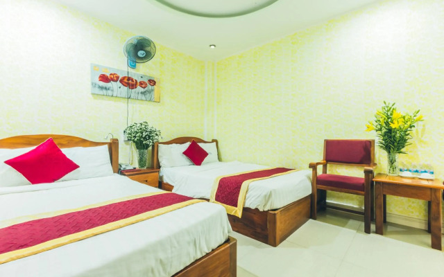San San Hotel