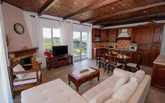 Mylos House with sea view