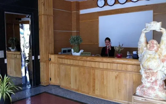 Eden Hotel