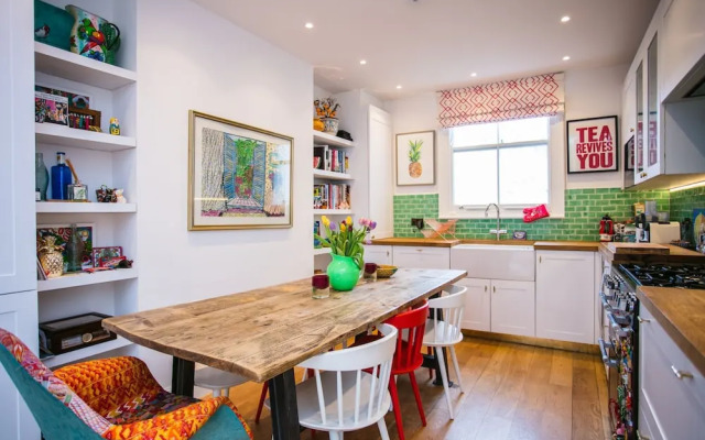Quirky 2 Bedroom Portobello House With Roof Terrace