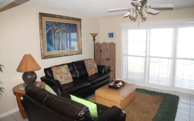Tradewinds 24