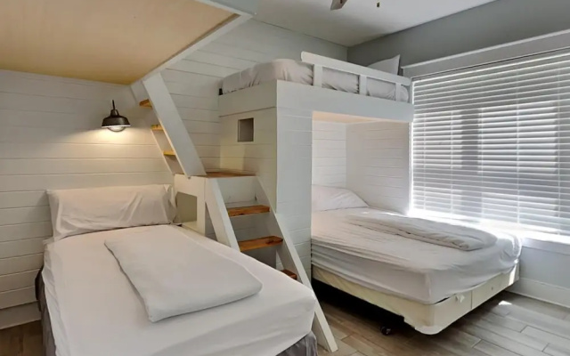 Magnolia House by Southern Vacation Rentals