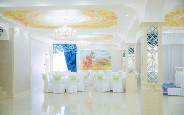 Boutique Hotel Tomiris
