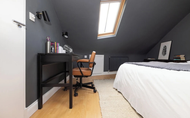 Cozy Maisonette near Edinburgh Castle