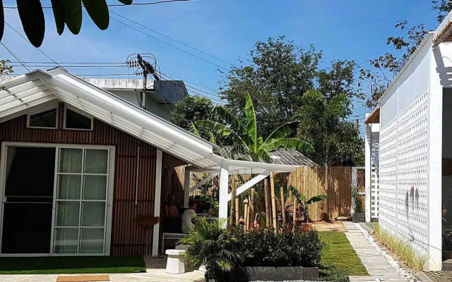 Na Kamala Homestay