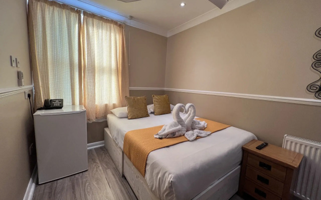 The Commongate Hotel