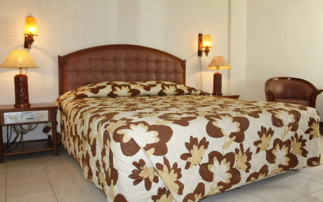 Surya Pesona Beach Hotel