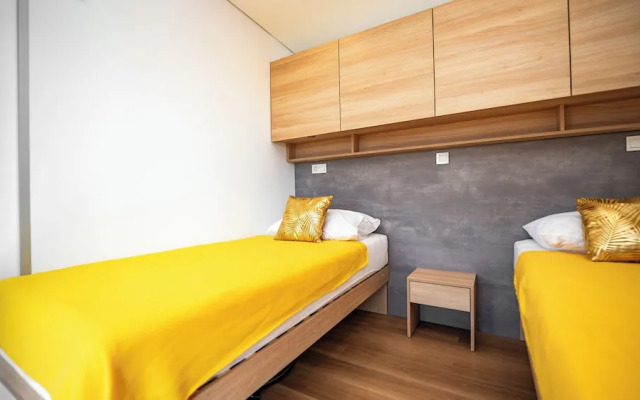House Red Earth - Kastel Stafilic