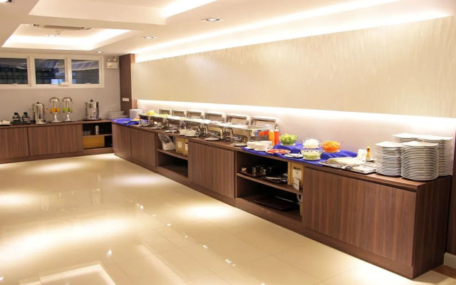 Top View Hotel