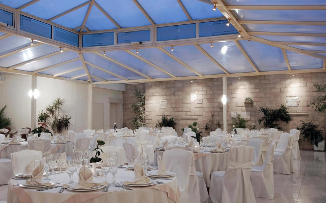 Athens Atrium Hotel and Suites