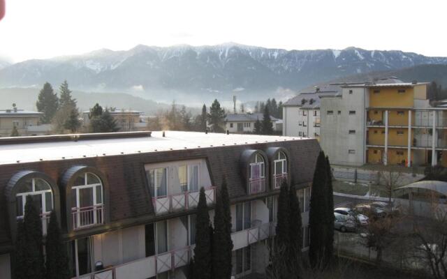 Holiday Apartments Warmbad
