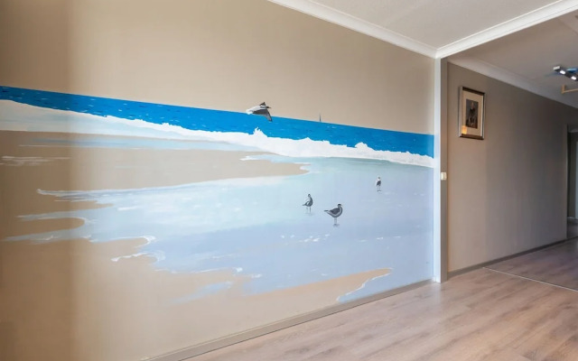 Ground-floor Gem by the Sea