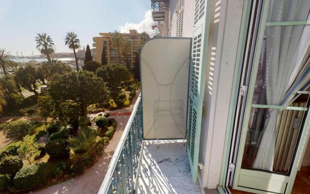 Appartement Menton, 2 pièces, 4 personnes - FR-1-196-260