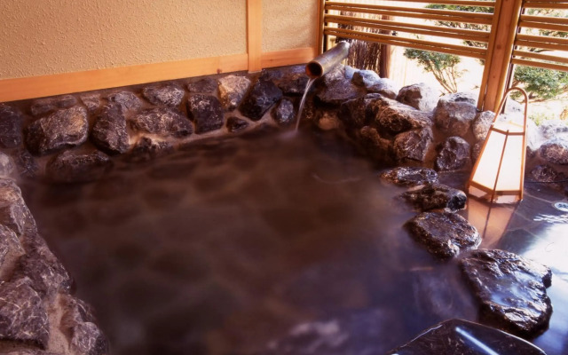 Hanabishi Hotel