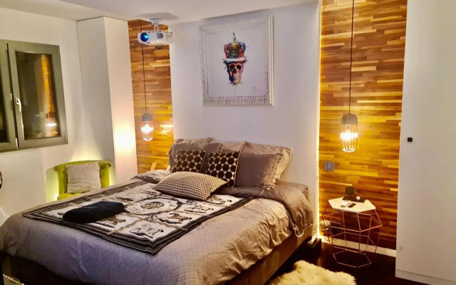 LUXURY FLAT WITH ROOFTOP TERRACE - Paris 18