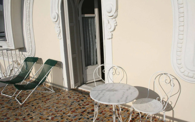 Appart 'hôtel Villa Léonie
